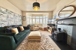 Lounge- click for photo gallery